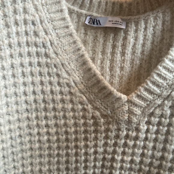 ZARA sweater size small - Picture 10 of 12
